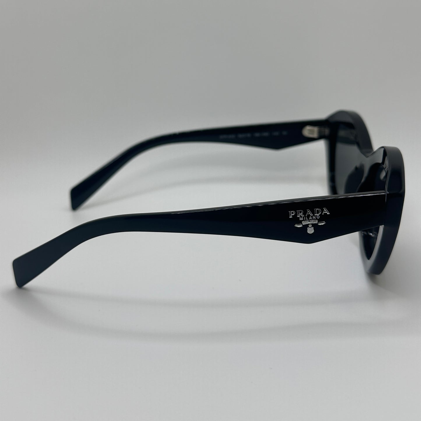 Prada A02