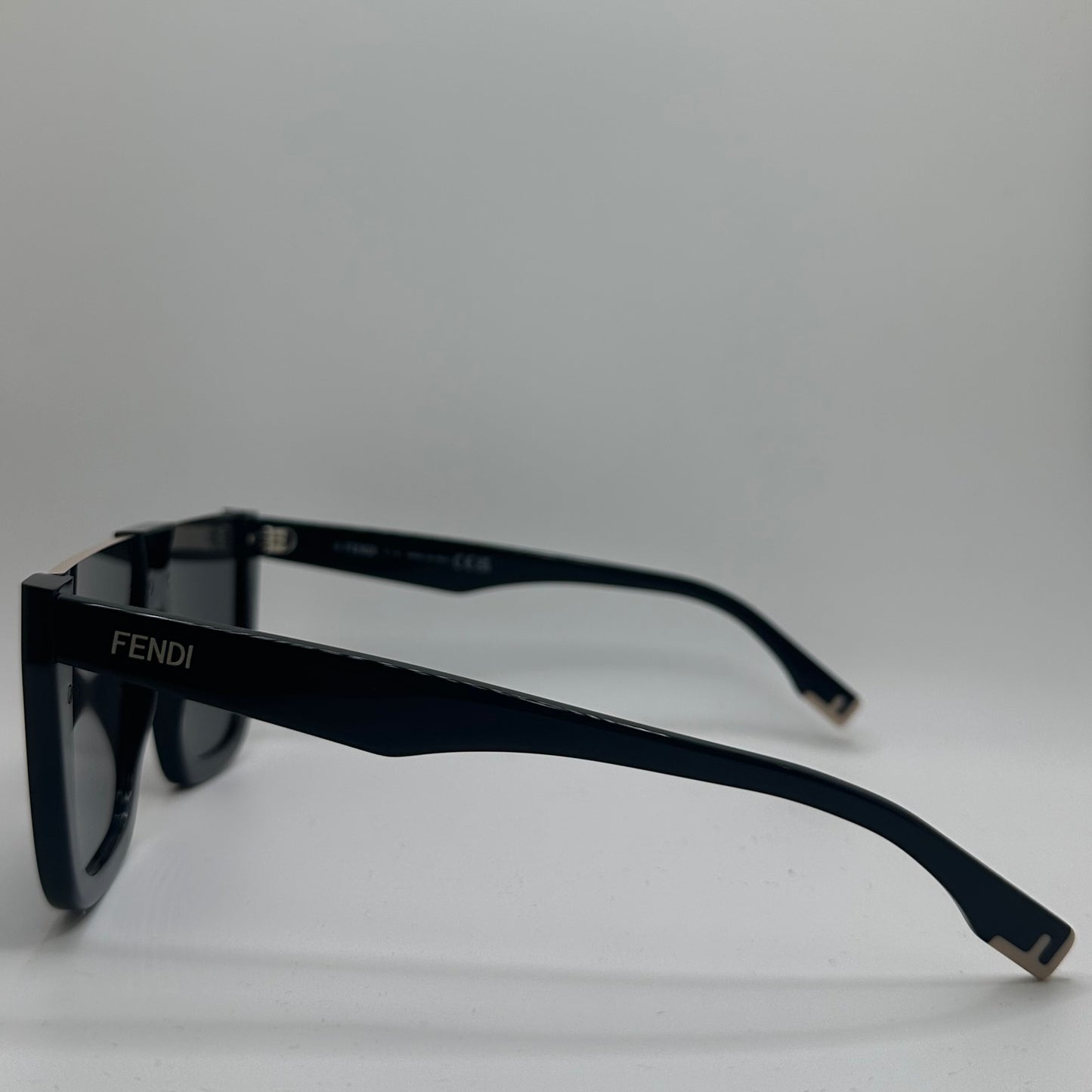 Fendi 40136I