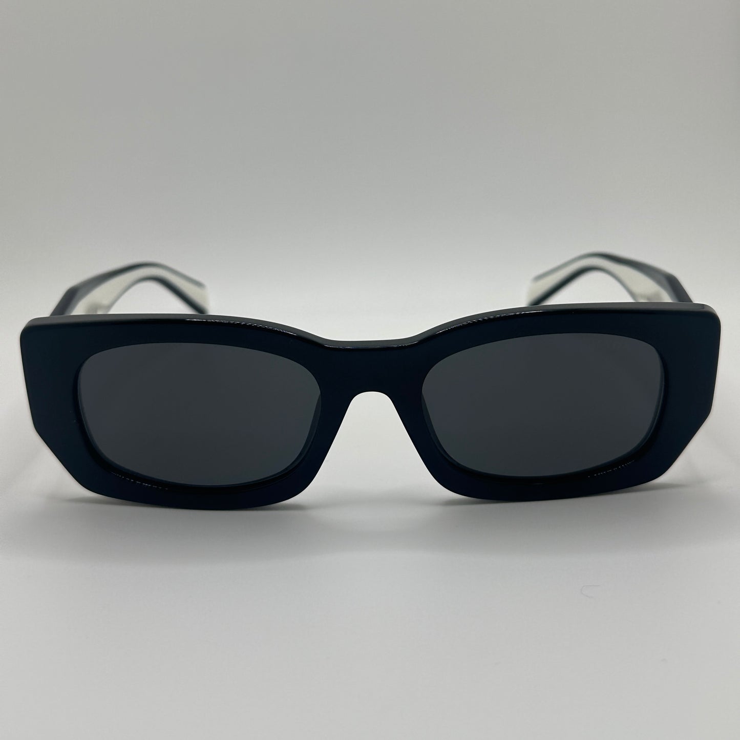 Prada B05