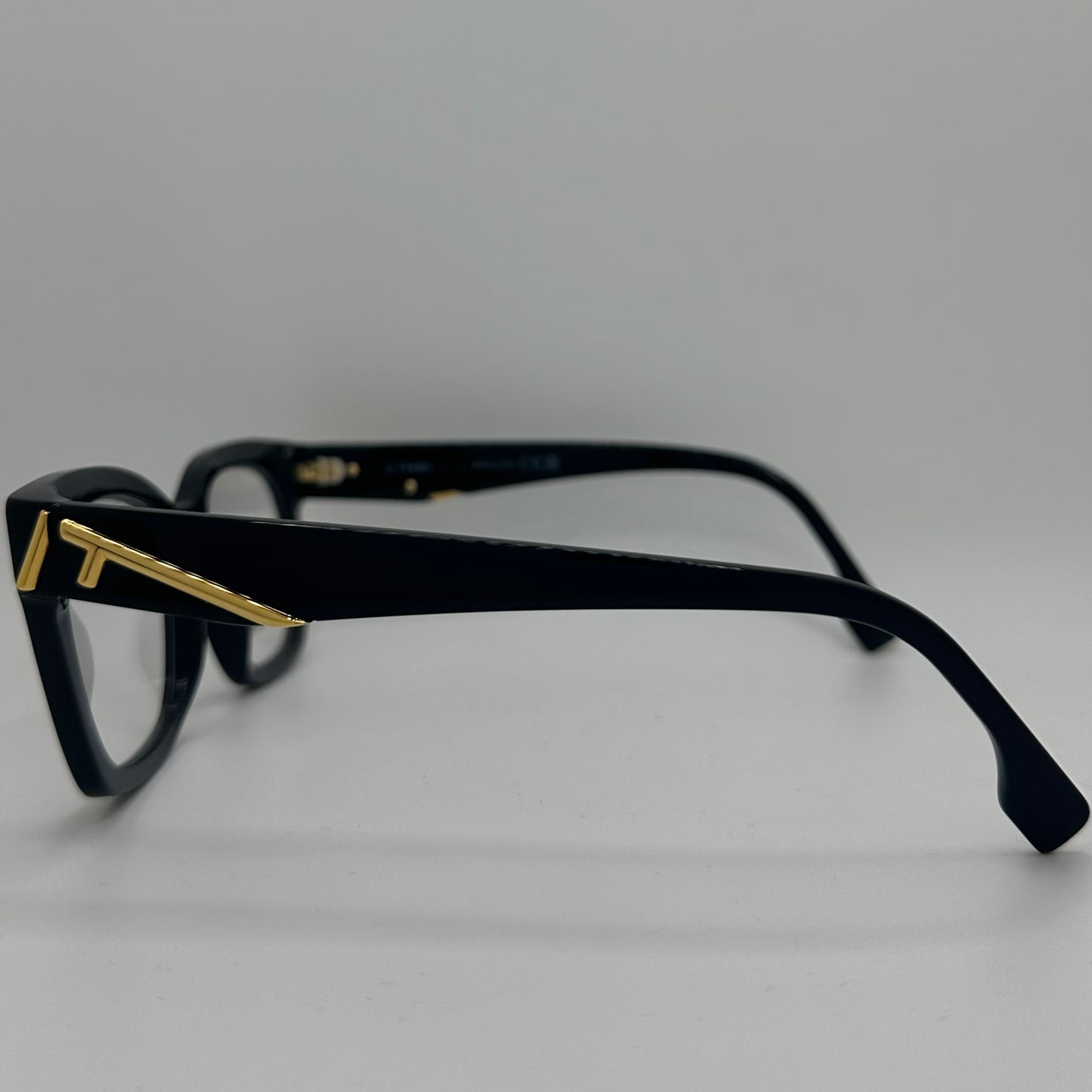 Fendi 50073I