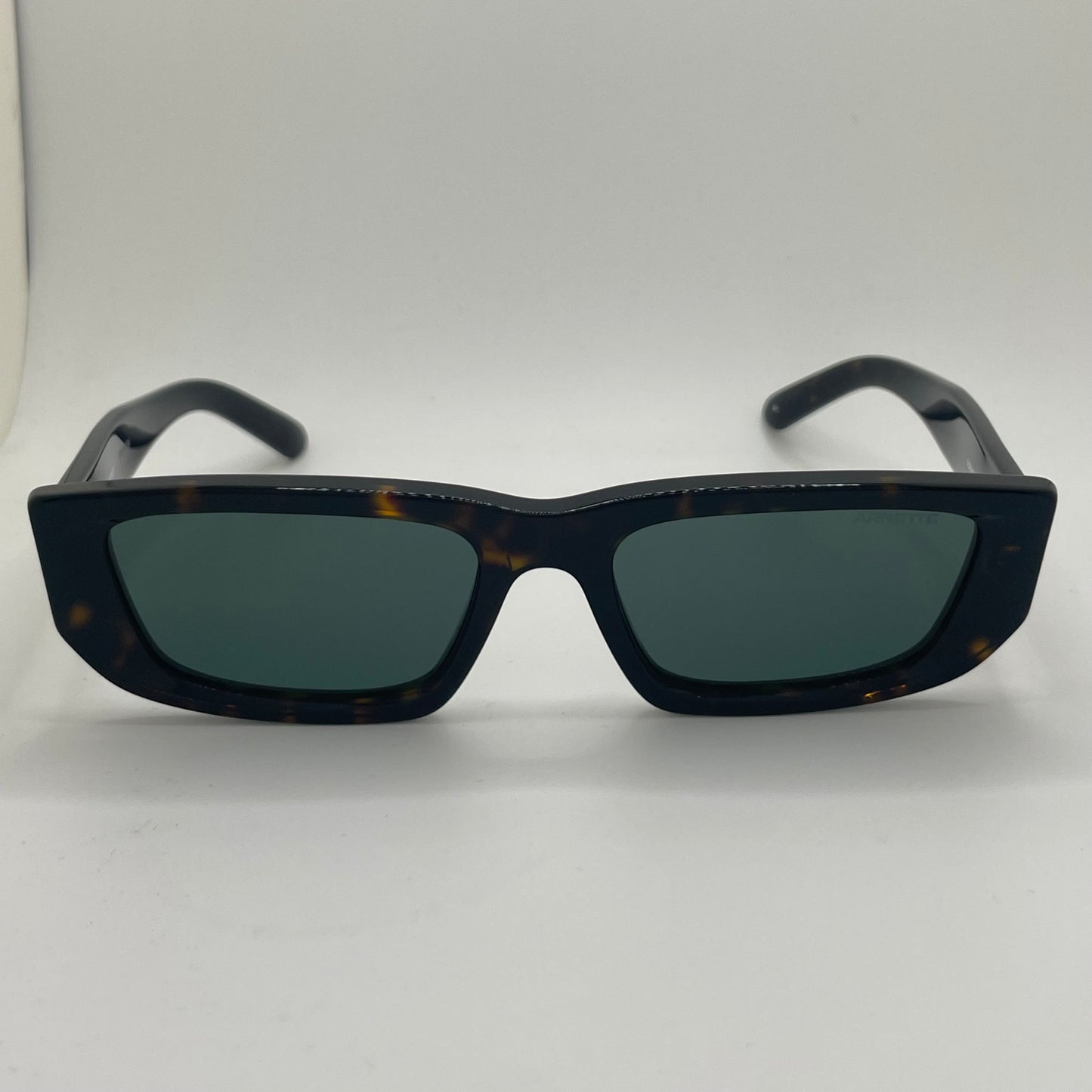 Arnette 4357