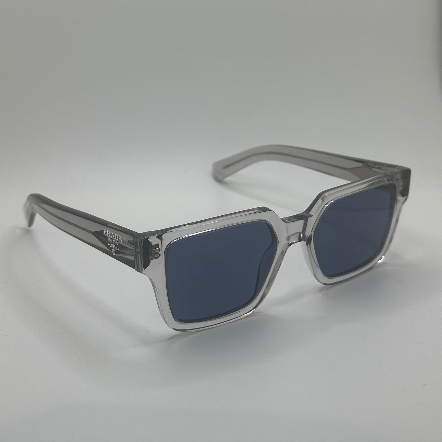 Prada SPR 03Z