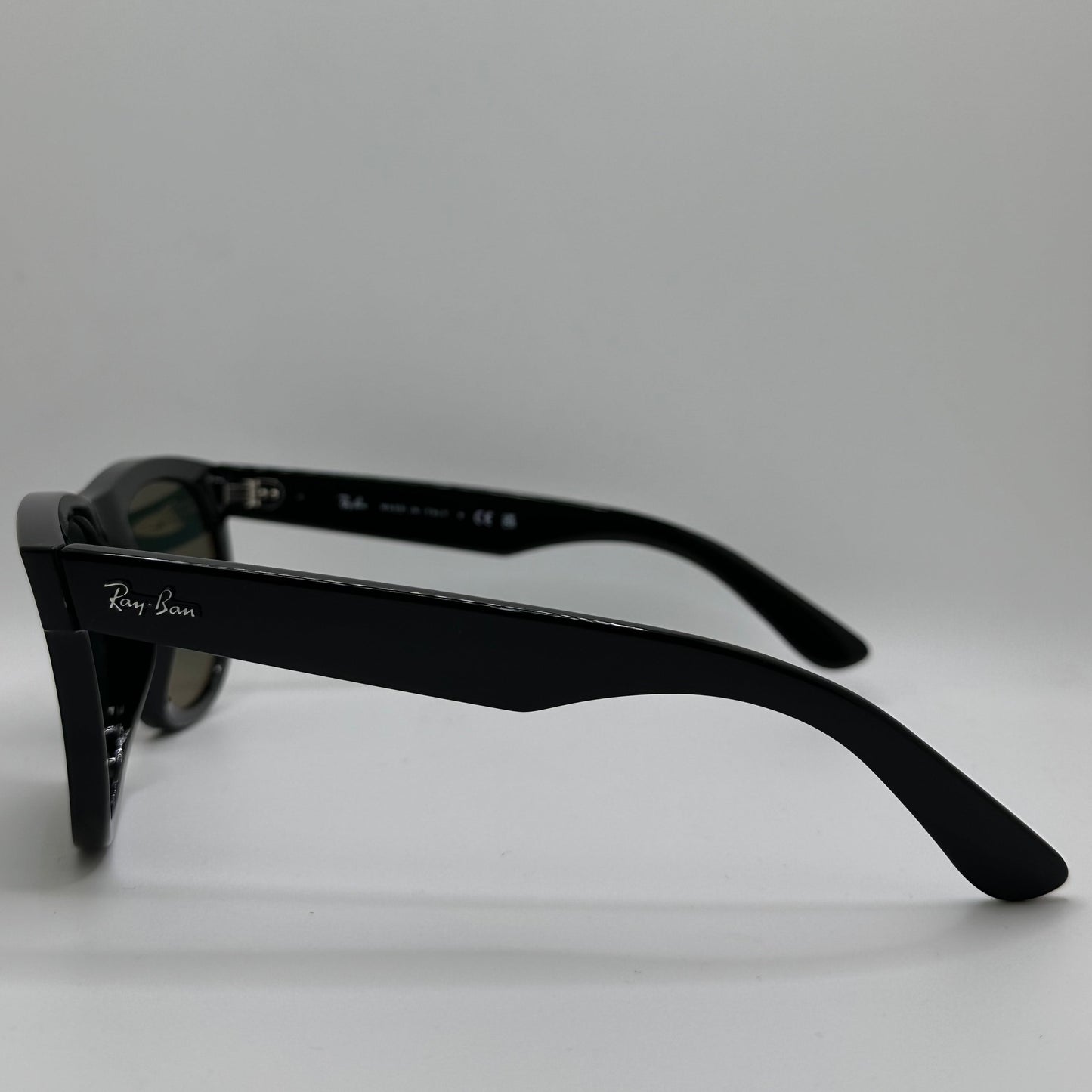 Ray-Ban R0502S