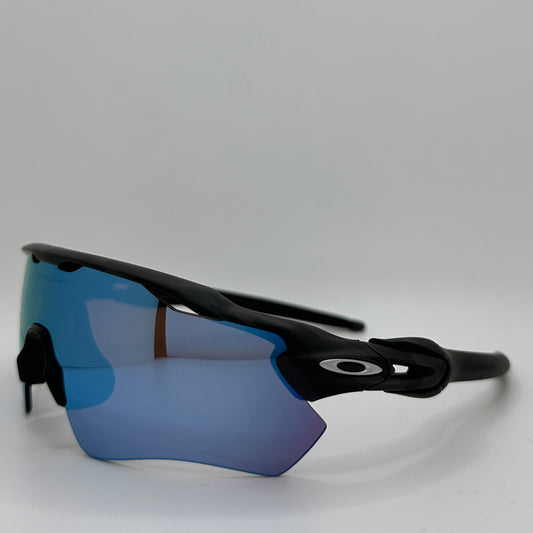 Oakley 9208