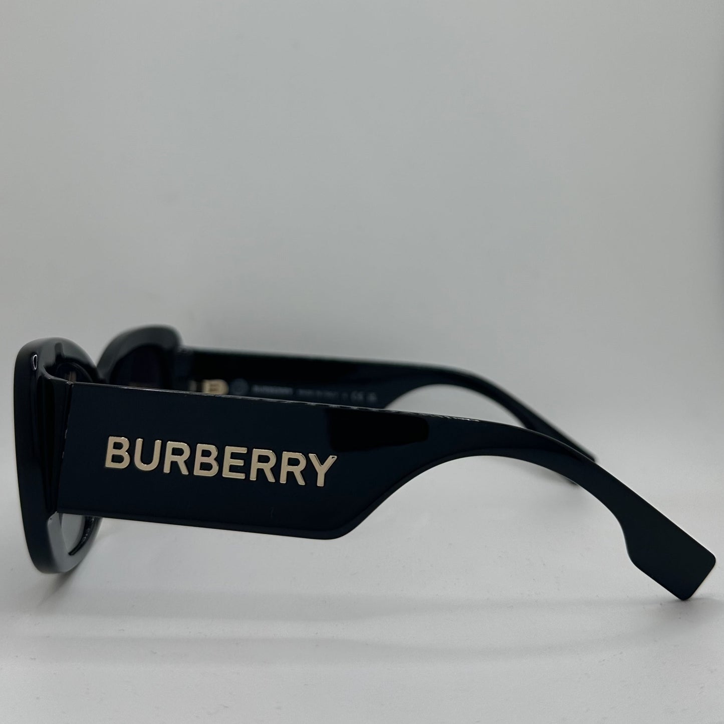 Burberry 4410