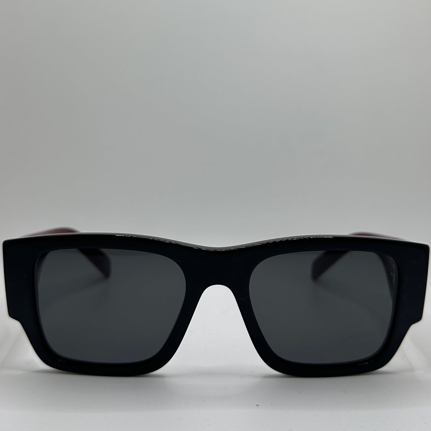 Prada 10ZS